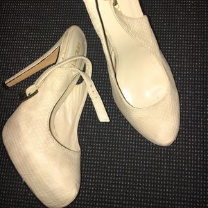 Nude heels